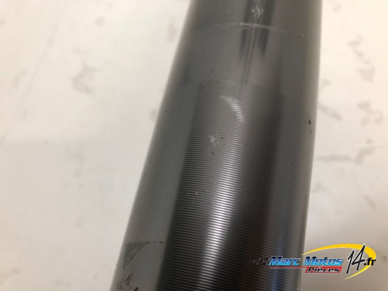 BRAS DE FOURCHE GAUCHE TRIUMPH 765 STREET TRIPLE RS 2017