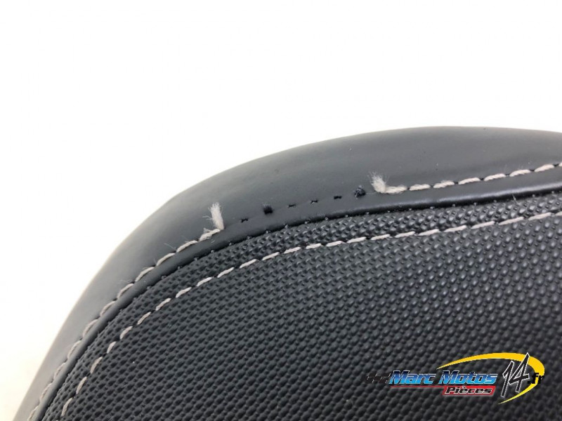 SELLE AVANT TRIUMPH 765 STREET TRIPLE RS 2017