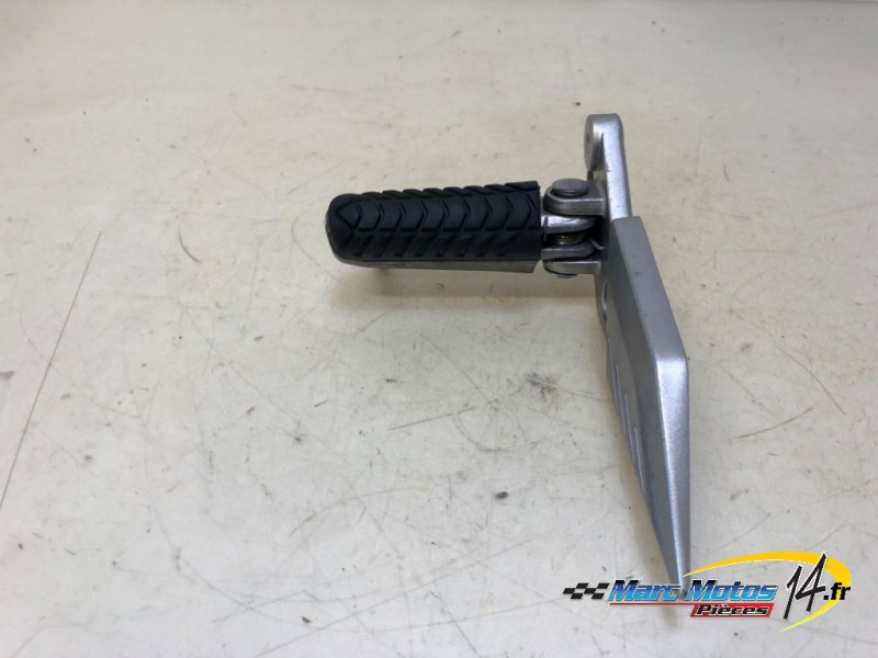 PLATINE AVANT GAUCHE KAWASAKI 1400 GTR 2017