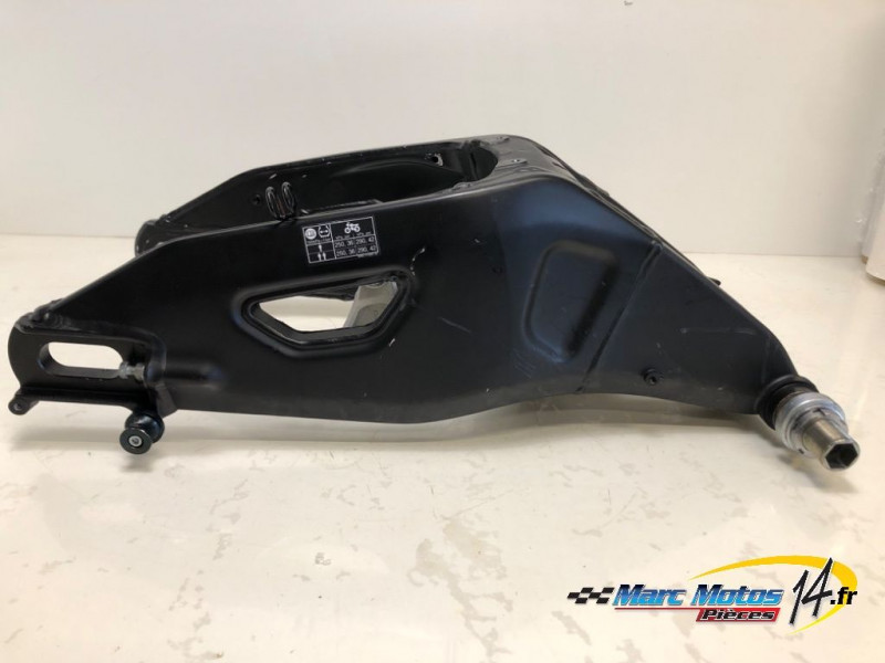 BRAS OSCILLANT YAMAHA MT10 2019