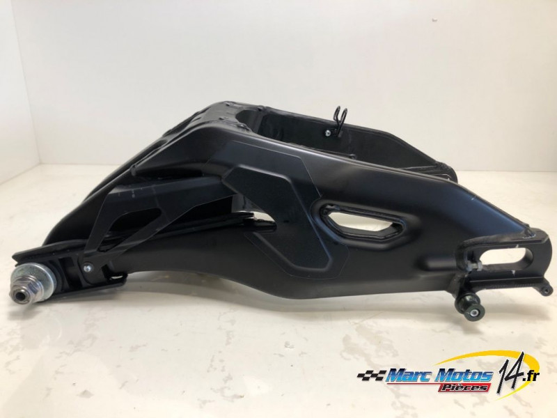 BRAS OSCILLANT YAMAHA MT10 2019