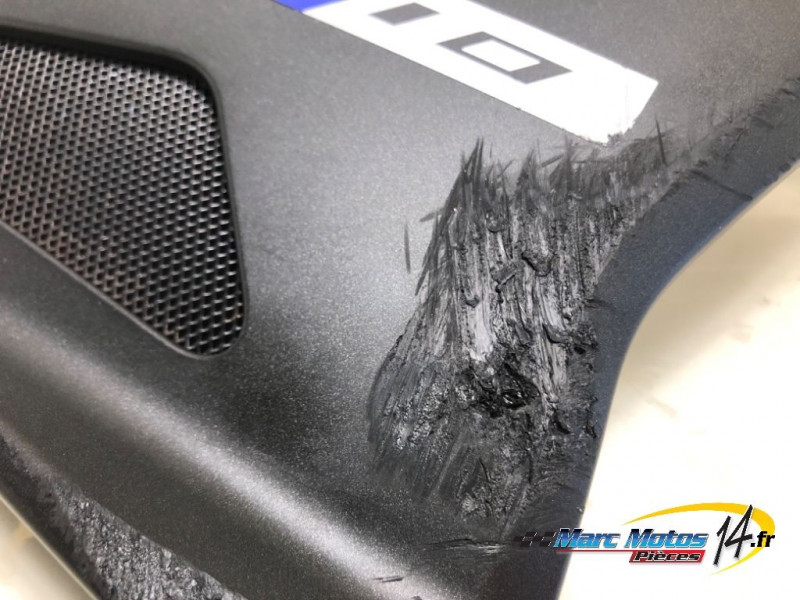 HABILLAGE DE CADRE DROIT YAMAHA MT10 2019