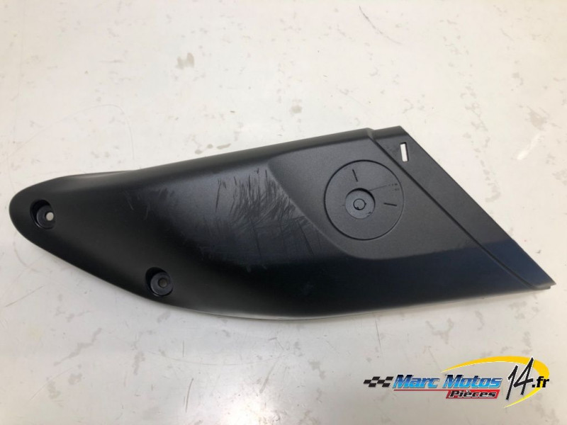 HABILLAGE DE RESERVOIR YAMAHA MT10 2019