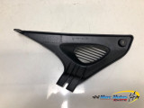 CACHE LATERAL INTERMEDIAIRE DROIT SUZUKI 650 SV S 2002