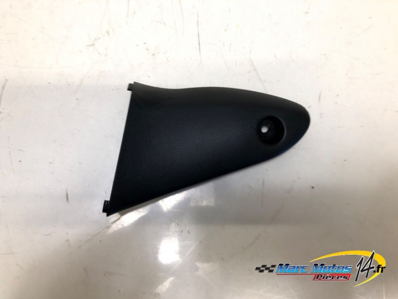 HABILLAGE DE TETE DE FOURCHE GAUCHE SUZUKI 650 SV S 2002