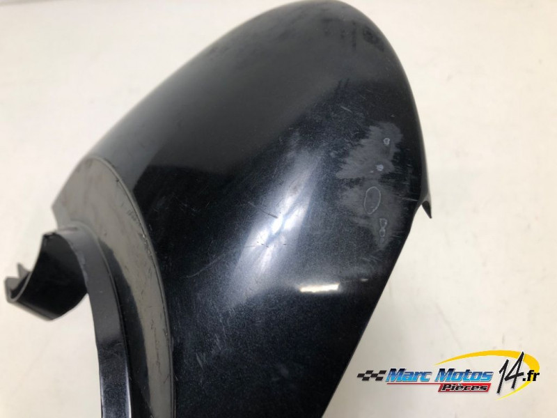 JONCTION ARRIERE DE CACHES LATERAUX SUZUKI 650 SV S 2002