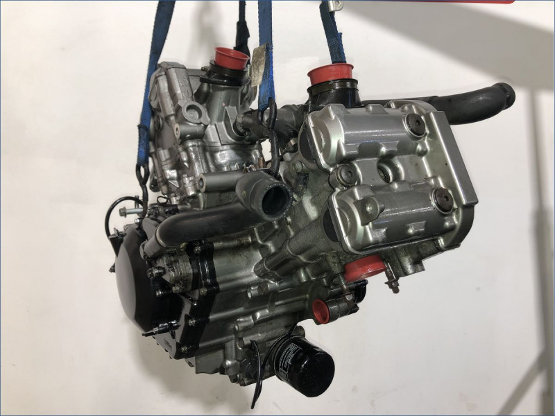 MOTEUR SUZUKI 650 SV S 2002