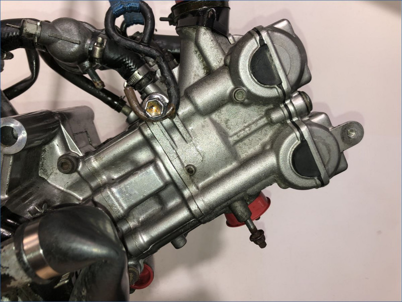 MOTEUR SUZUKI 650 SV S 2002