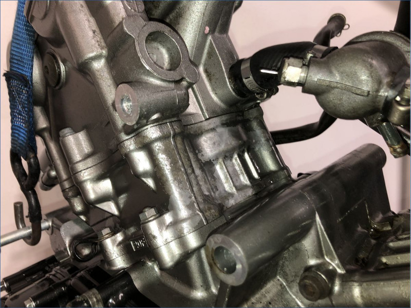 MOTEUR SUZUKI 650 SV S 2002