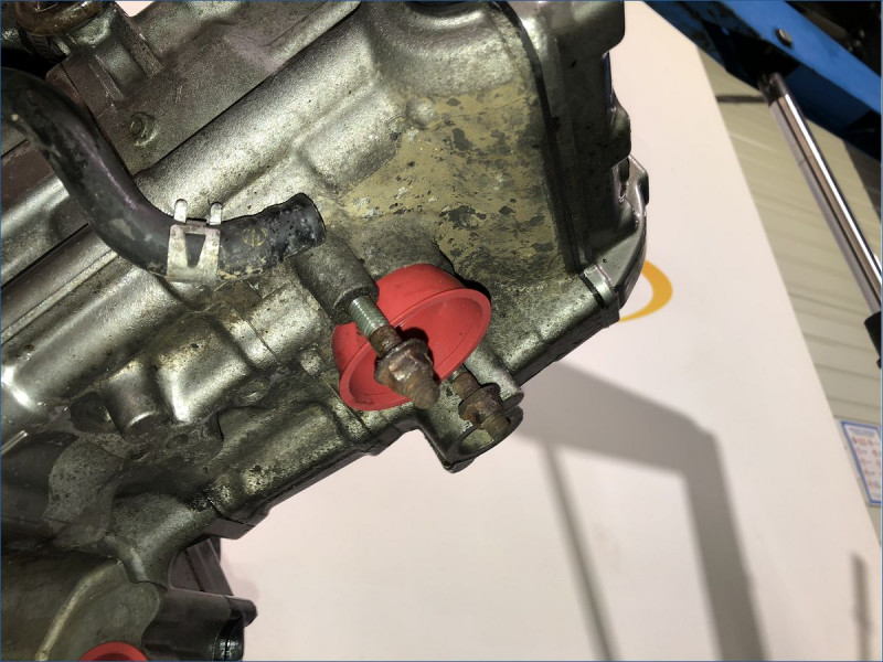 MOTEUR SUZUKI 650 SV S 2002