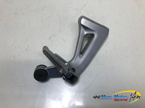 PLATINE ARRIERE DROITE SUZUKI 650 SV S 2002