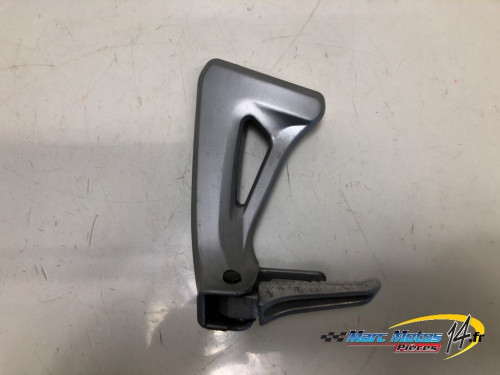 PLATINE ARRIERE GAUCHE SUZUKI 650 SV S 2002
