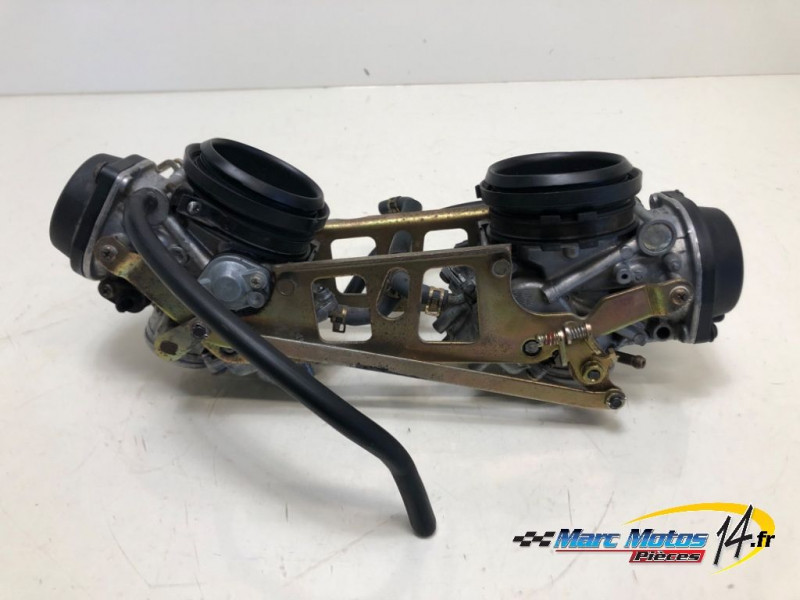 RAMPE DE CARBURATEURS SUZUKI 650 SV S 2002