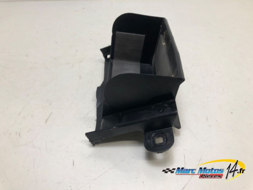 SUPPORT BATTERIE SUZUKI 650 SV S 2002