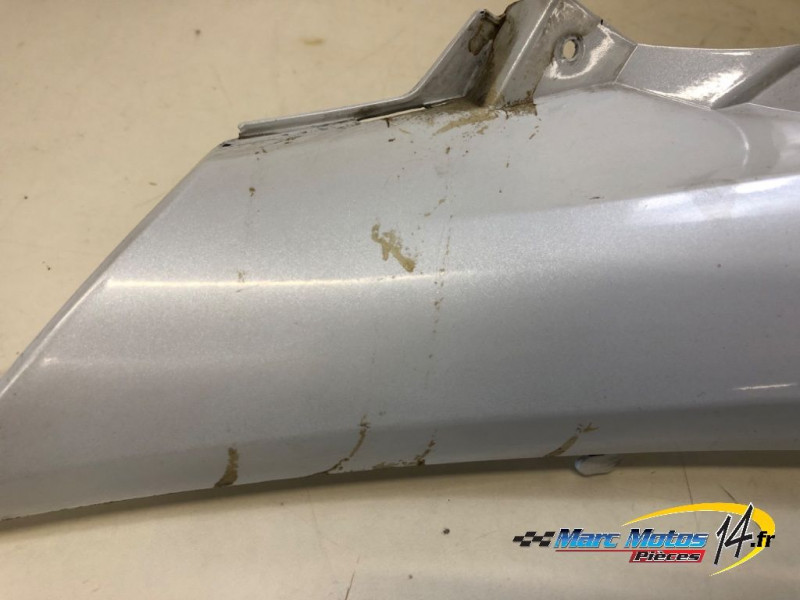 CACHE LATERAL GAUCHE HONDA 125 PCX 2013