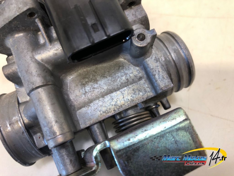 CORPS D'INJECTION HONDA 125 PCX 2013