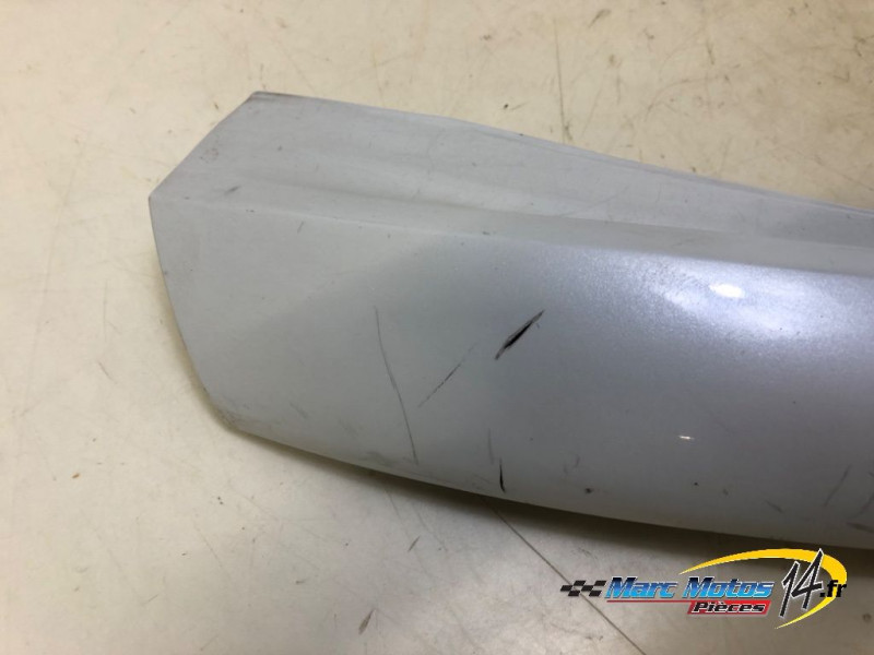 JONCTION ARRIERE DE CACHES LATERAUX HONDA 125 PCX 2013