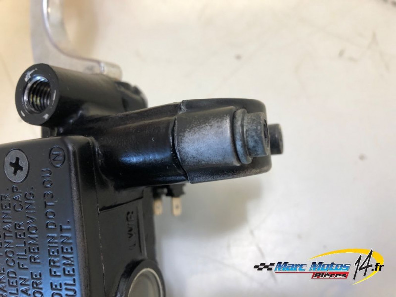 MAITRE CYLINDRE DE FREIN AVANT HONDA 125 PCX 2013