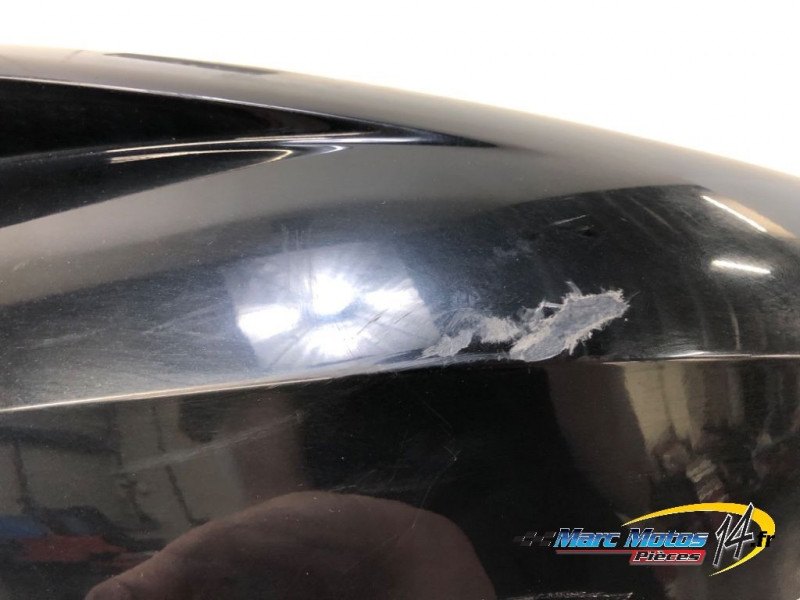 CACHE LATERAL DROIT HONDA 125 PCX 2013