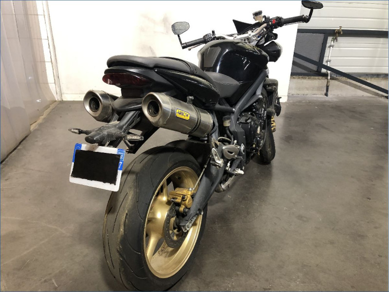 TRIUMPH 675 STREET TRIPLE R ABS