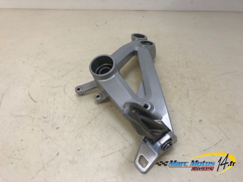 PLATINE AVANT DROITE APRILIA 457 RS 2024
