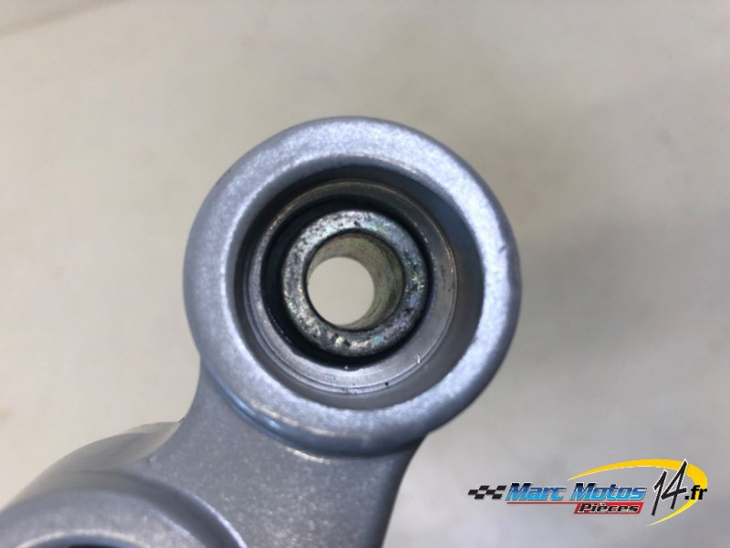 PLATINE AVANT GAUCHE APRILIA 457 RS 2024