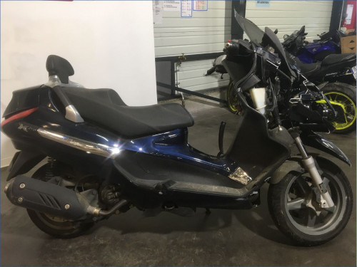 PIAGGIO 125 XEVO 