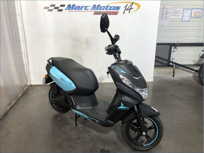 PEUGEOT 50 E-STREETZONE 