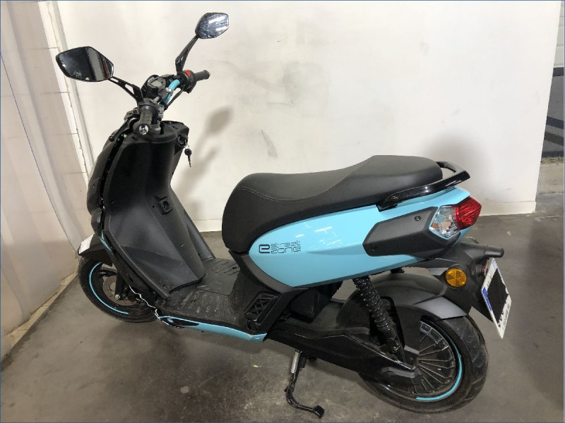 PEUGEOT 50 E-STREETZONE 