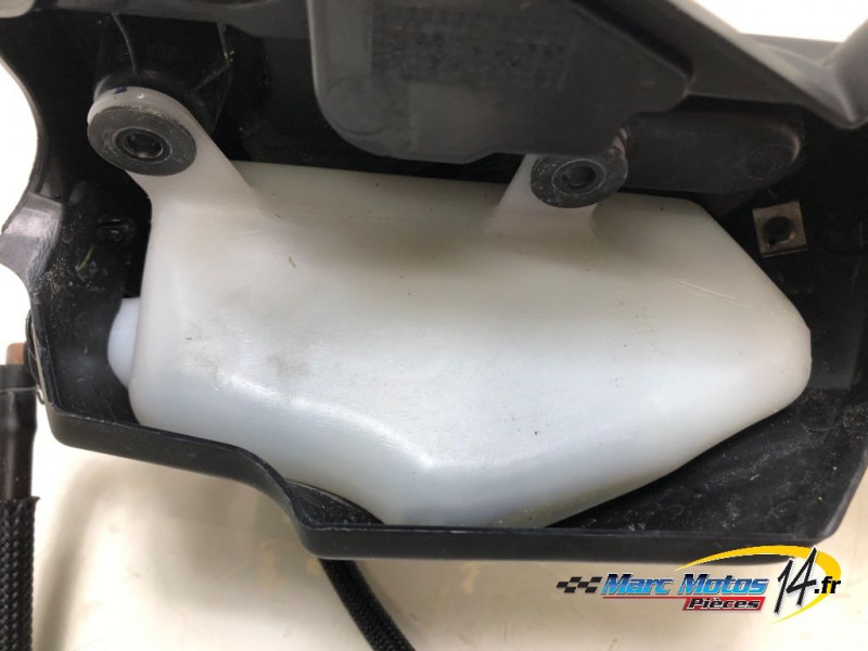 VASE D'EXPANSION YAMAHA MT10 2019