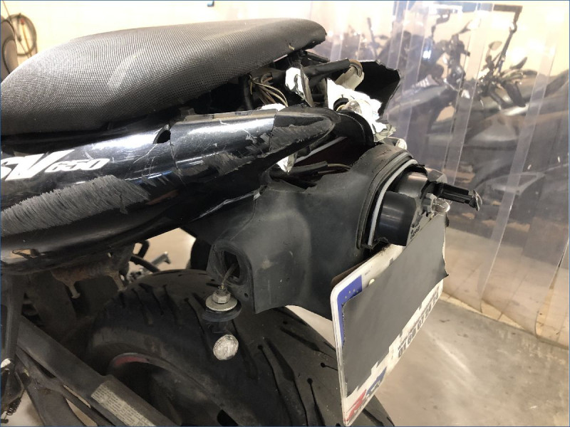 SUZUKI 650 SV N