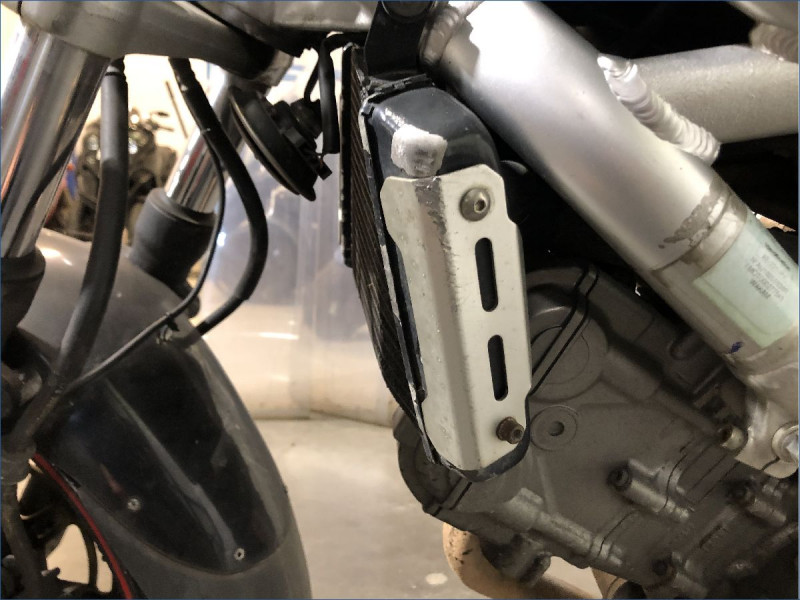 SUZUKI 650 SV N