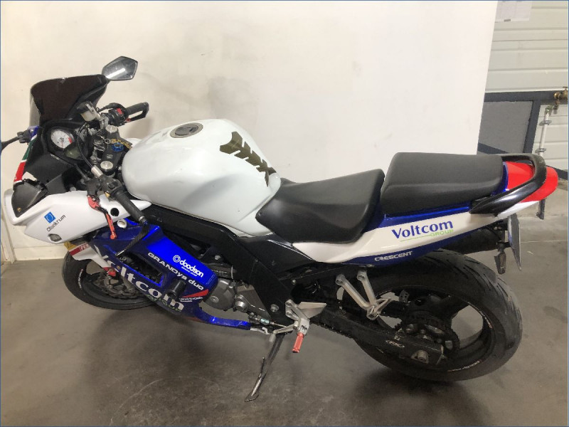 SUZUKI 650 SV S