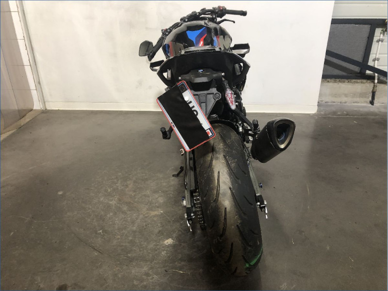BMW M1000R 