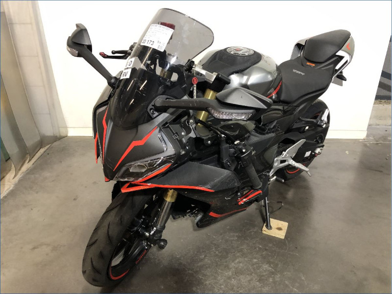 CFMOTO 450 SR 