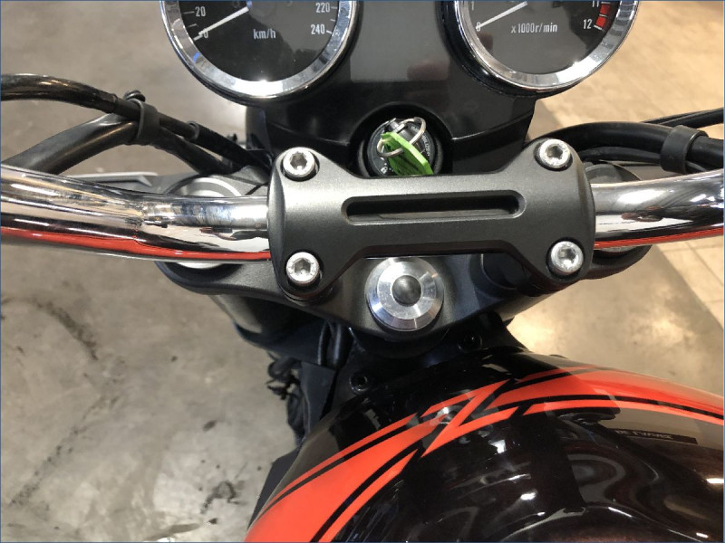 KAWASAKI Z900 RS 