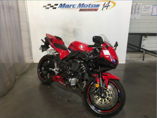 HONDA CBR600RR 