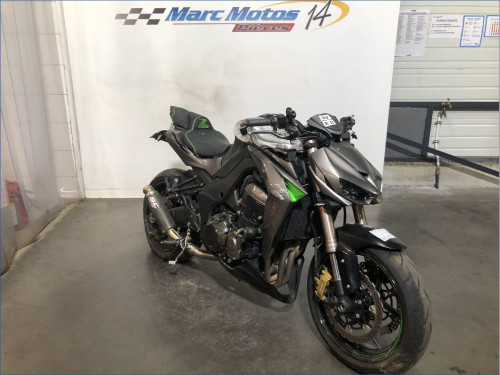 KAWASAKI Z1000 