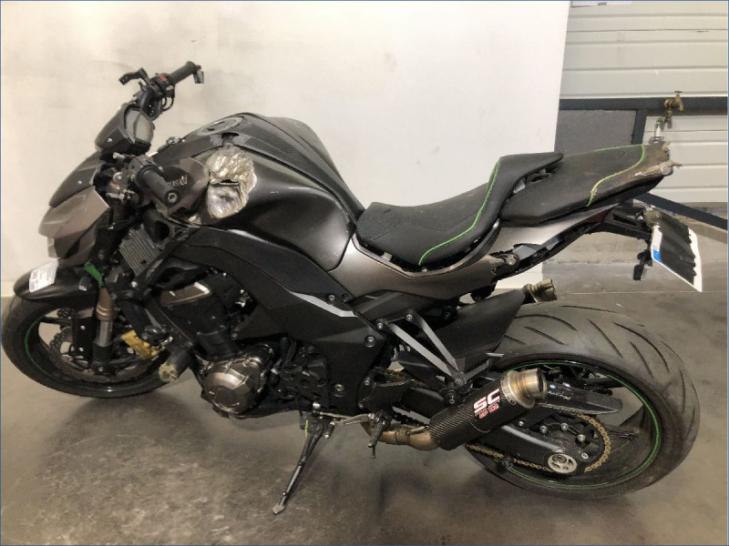 KAWASAKI Z1000 