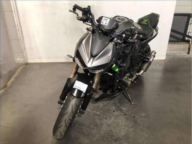 KAWASAKI Z1000 