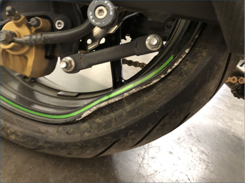KAWASAKI Z1000 