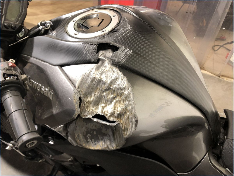 KAWASAKI Z1000 