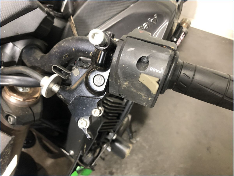 KAWASAKI Z1000 