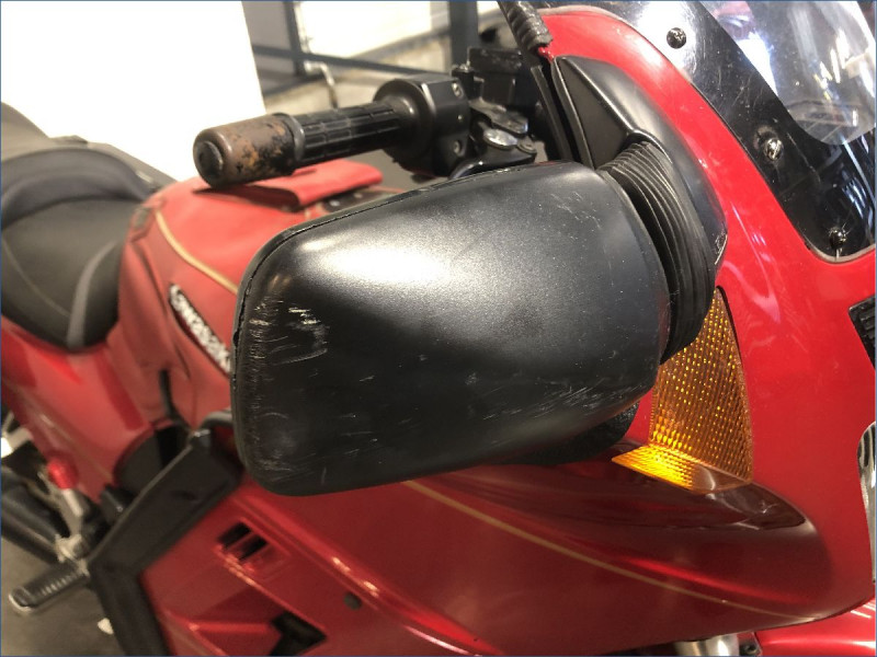 KAWASAKI 1000 GTR 