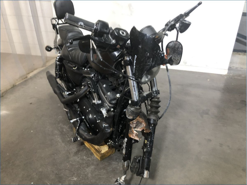 HARLEY-DAVIDSON 883 XLN SPORTSTER 