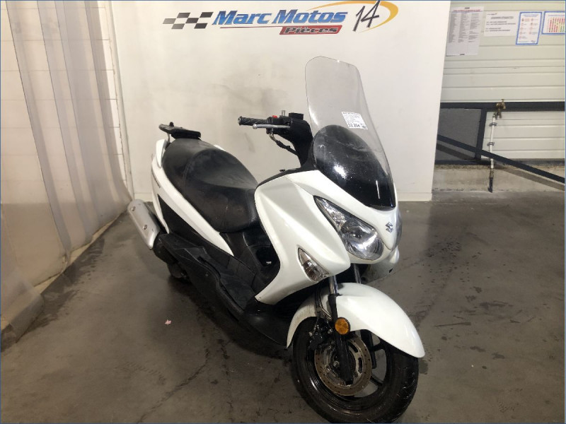SUZUKI 125 BURGMAN 