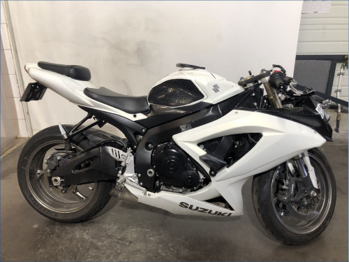 SUZUKI 600 GSXR 