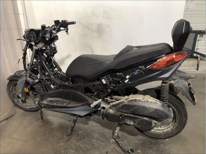 YAMAHA 125 XMAX 