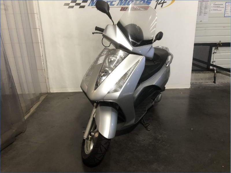 HONDA 125 PANTHEON 