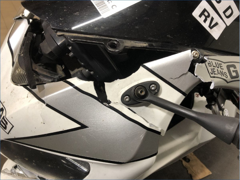 HONDA 1000 CBR R 